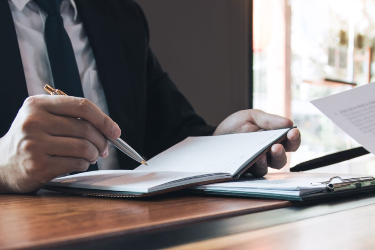 久留米市の士業（税理士・社労士・行政書士・弁護士）のホームページ制作